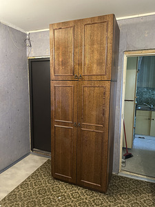 Мебель (2 фото из 3)