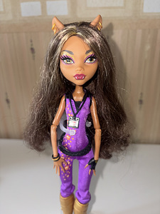 Clawdeen Wolf (3 фото из 3)
