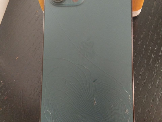 iPhone 12 Pro Max, iPhone 16 Pro (varuosadeks/remondiks)
