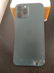 iPhone 12 Pro Max, iPhone 16 Pro (varuosadeks/remondiks) (1 foto / 4)