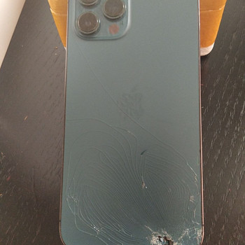 iPhone 12 Pro Max, iPhone 16 Pro (varuosadeks/remondiks)