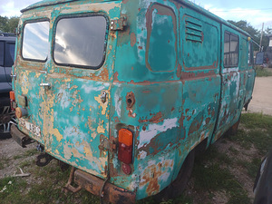 UAZ (4 фото из 7)