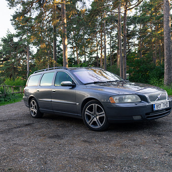 Müüa Volvo V70