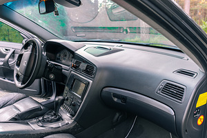 Продаётся Volvo V70 (7 фото из 12)