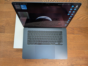 Apple MacBook Air 15" M2 8/256GB (2 foto / 4)