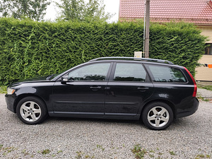 Volvo V50 2.0D 100KW (4 foto / 15)