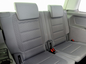 Volkswagen Touran Comfortline Facelift 1.9 TDI 77kW (8 фото из 8)