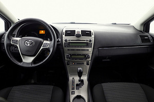 Toyota Avensis Linea Sol ATM 1.8 108kW (5 foto / 8)