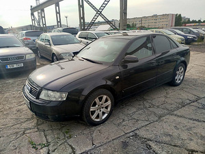 Audi A4 Comfortline 2.0 96kW (2 foto / 7)
