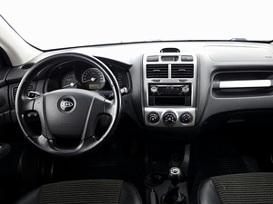 Kia Sportage Luxury 4x4 2.0 104kW (5 foto / 7)