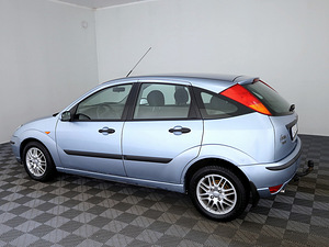 Ford Focus Comfort 1.6 74kW (4 foto / 7)