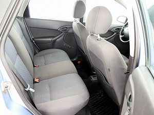 Ford Focus Comfort 1.6 74kW (7 foto / 7)