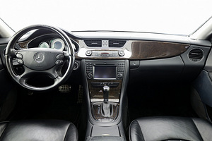 Mercedes-Benz CLS 320 Luxury Facelift 3.0 CDI 165kW (5 foto / 8)