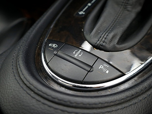 Mercedes-Benz CLS 320 Luxury Facelift 3.0 CDI 165kW (8 foto / 8)