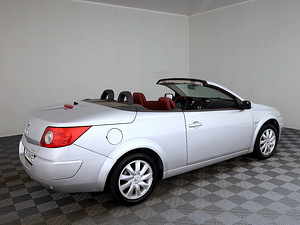 Renault Megane Cabrio Luxury 1.9 dCi 96kW (3 foto / 9)
