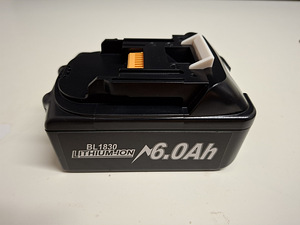 Makita BL1830 Li-ion аналогичный аккумулятор 6Ah 18V (новый) (2 фото из 4)