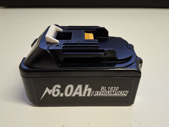 Makita BL1830 Li-ion аналогичный аккумулятор 6Ah 18V (новый)