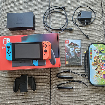 Nintendo Switch V2 Neon Blue/Red