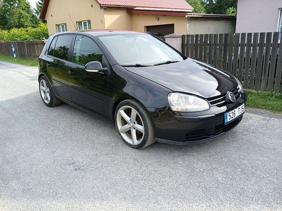 VW GOLF