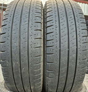 R15 C rehvid Michelin 215/70/15 - 2tk - paigaldus (1 foto / 1)