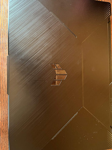 ASUS TUF Gaming A17 FA706ICB (4 foto / 4)