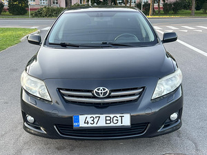 TOYOTA COROLLA (3 foto / 10)