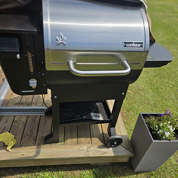 Müüa Camp Chefi pelletgrill.