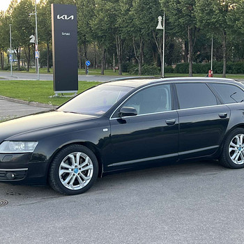 AUDI A6 AVANT