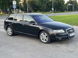AUDI A6 AVANT (2 foto / 11)