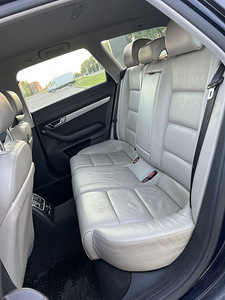 AUDI A6 AVANT (11 foto / 11)