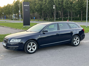 AUDI A6 AVANT (1 foto / 11)