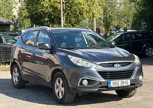 HYUNDAI IX35 (2 foto / 7)