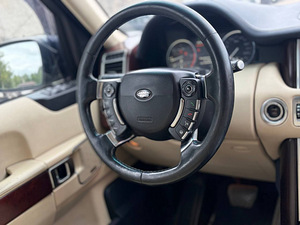 LAND ROVER RANGE ROVER (9 foto / 9)