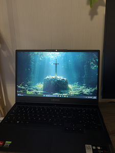 Ноутбук Lenovo Legion 15 (2 фото из 3)