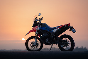 Honda CRF300L Rally (2 foto / 6)