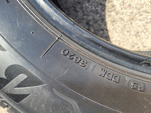 Bridgestone Alenza 225/65R17 (6 foto / 10)