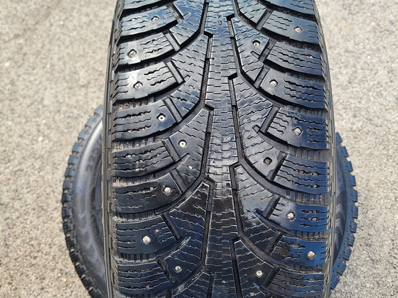 Nokian Hakkapeliitta 5 225/65R17