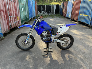 Yamaha WR400F (4 фото из 10)