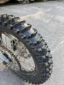 Yamaha WR400F (8 фото из 10)