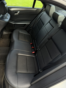 MB E200 (6 foto / 7)