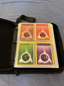 Suur Pokémoni kaartide album – üle 250 kaardi (5 foto / 10)