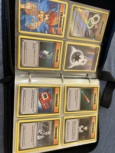 Suur Pokémoni kaartide album – üle 250 kaardi (9 foto / 10)