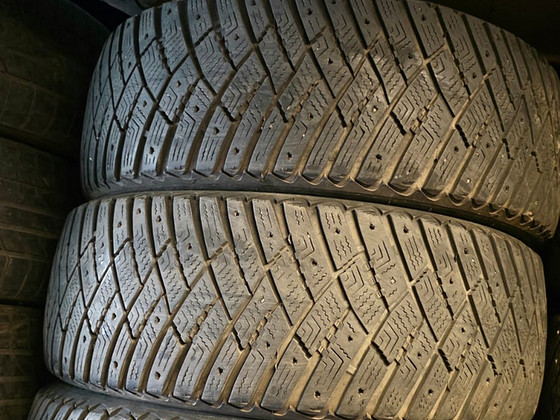 R17 rehvid 215 55 17 goodyear 6-7mm 4tk