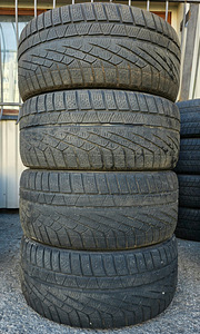 R17 rehvid 245 45 17 pirelli 4-5mm ms 4tk (1 foto / 1)