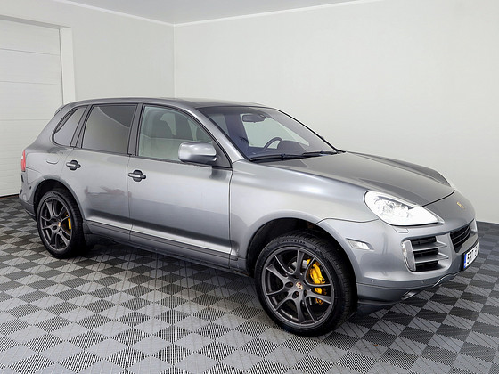 Porsche Cayenne Platinum Facelift ATM 3.0 TDI 176kW