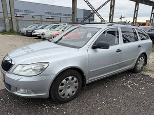 Skoda Octavia Comfortline Facelift 1.4 90kW (2 foto / 7)
