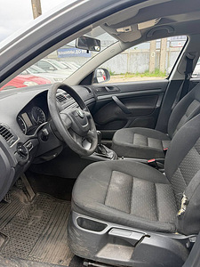 Skoda Octavia Comfortline Facelift 1.4 90kW (6 foto / 7)