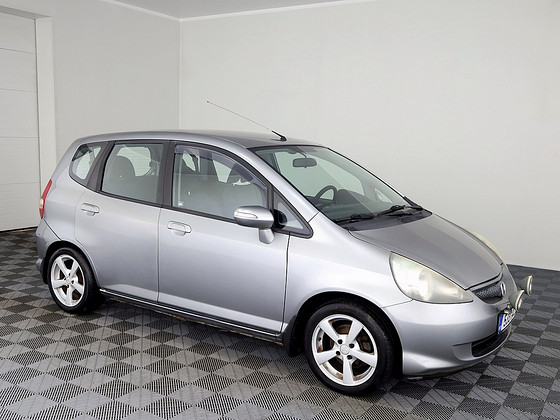 Honda Jazz Elegance Facelift 1.3 61kW