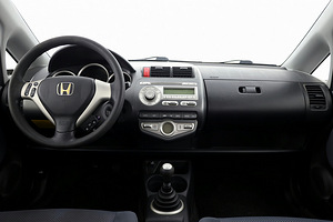 Honda Jazz Elegance Facelift 1.3 61kW (5 foto / 7)