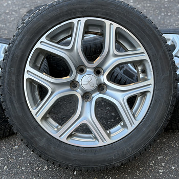 18" оригинальные диски Mitsubishi 5x114,3 + шипованные шины 225/55